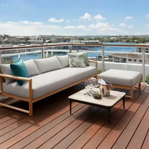 Accommodation 17 SYDRS-P0273-Regency-Terrace-Suite-Terrace.16x9